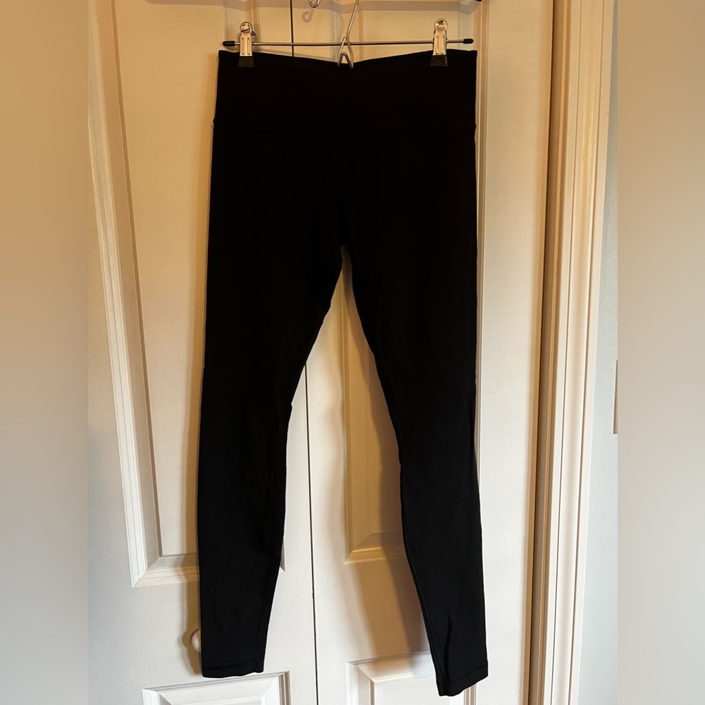 Black LuluLemon Leggings